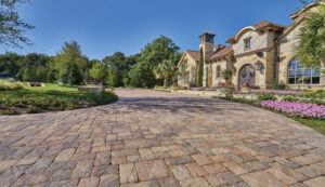 Pavers Venetian keystone hardscapes